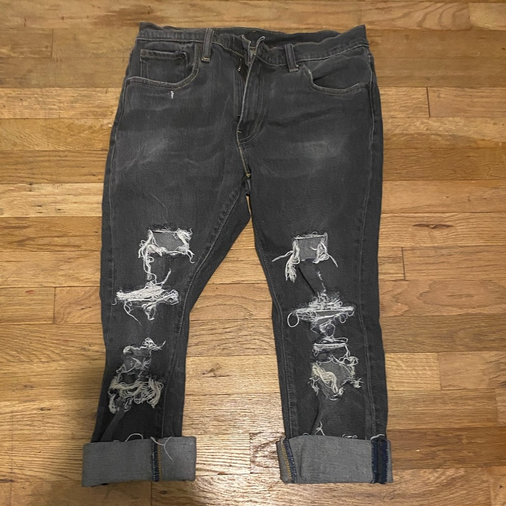 Grey distressed Levi’s